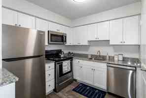 featured image of 1600 Brookwood Dr