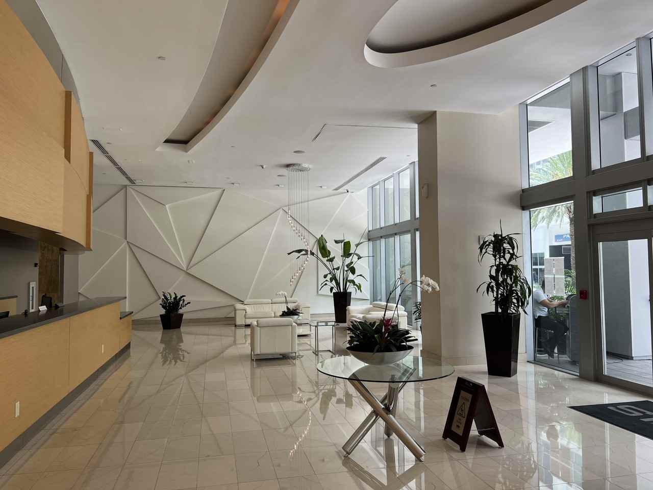 79 Southwest 12th Street - 1704Apt 1704 #1704 - Photo 2 of 4