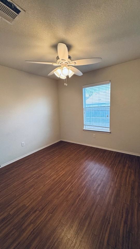 1014 Kajon Cv #1 - Photo 5 of 20