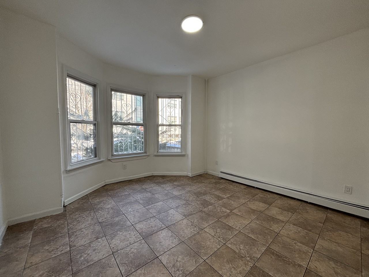 537 North 6th Street #1 - Photo 3 of 5