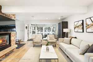 featured image of 100 N 8th St Unit 20 #20