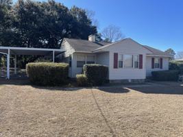 featured image of 3425 Trolley Line Rd