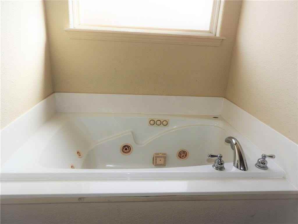 420 Torino Pl - Photo 6 of 12