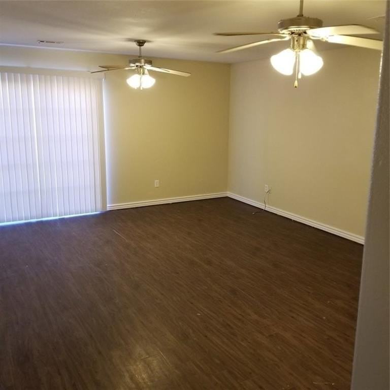 327 Graystone Cir - Photo 2 of 10