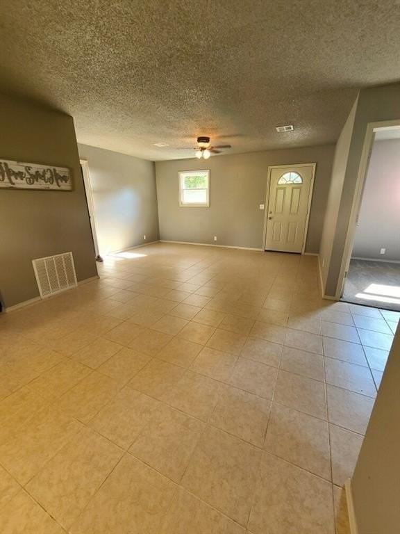 401 Beaver Circle  DR - Photo 2 of 9