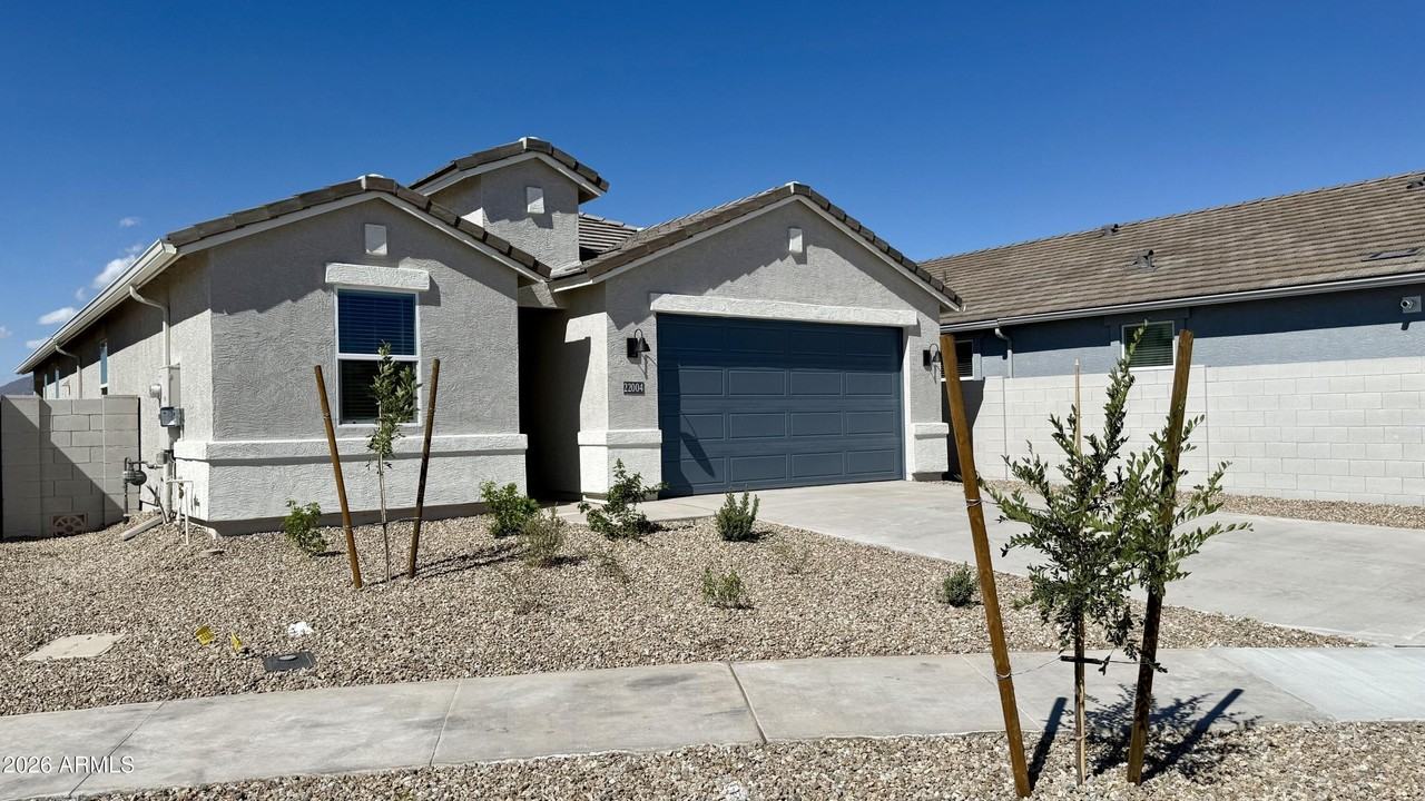 22004 N Celestial Way - Photo 3 of 33