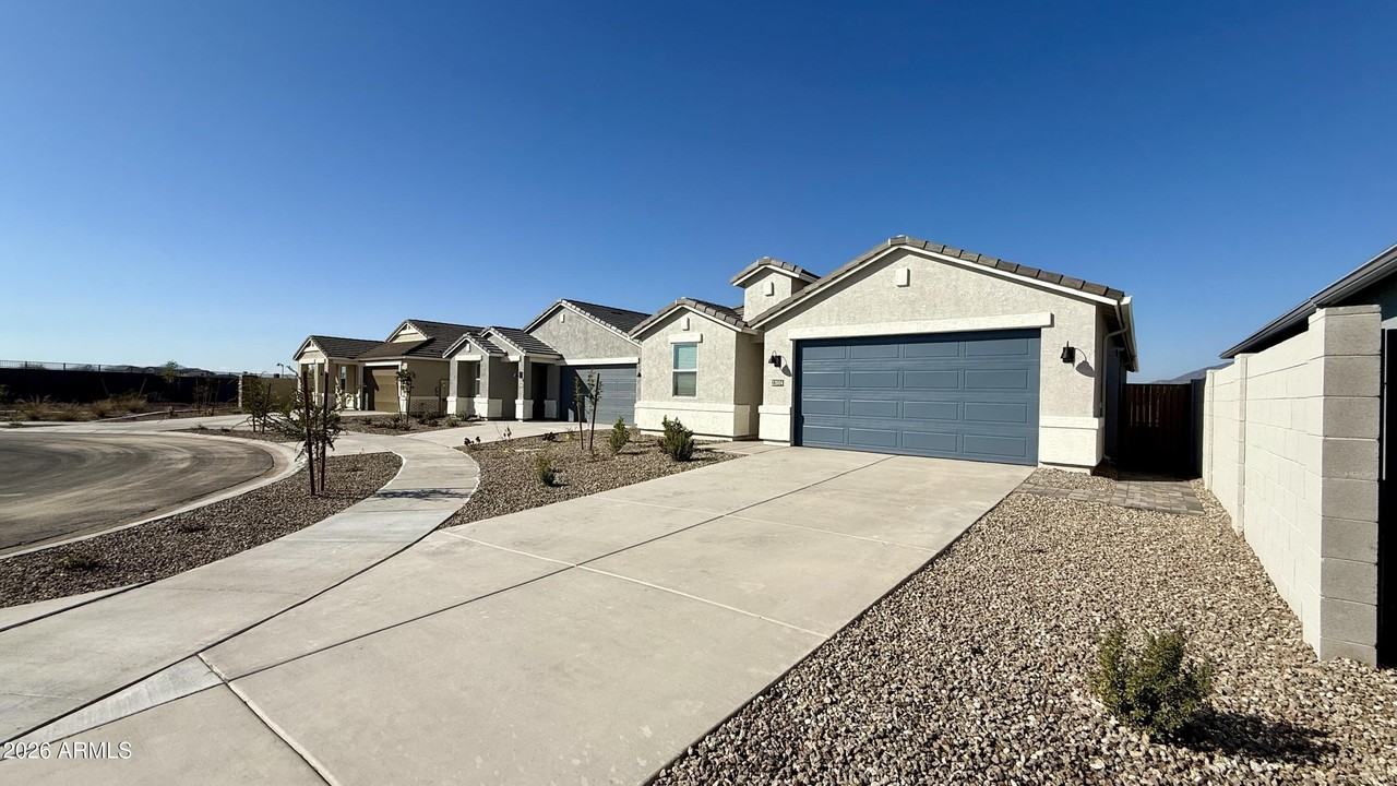 22004 N Celestial Way - Photo 5 of 33