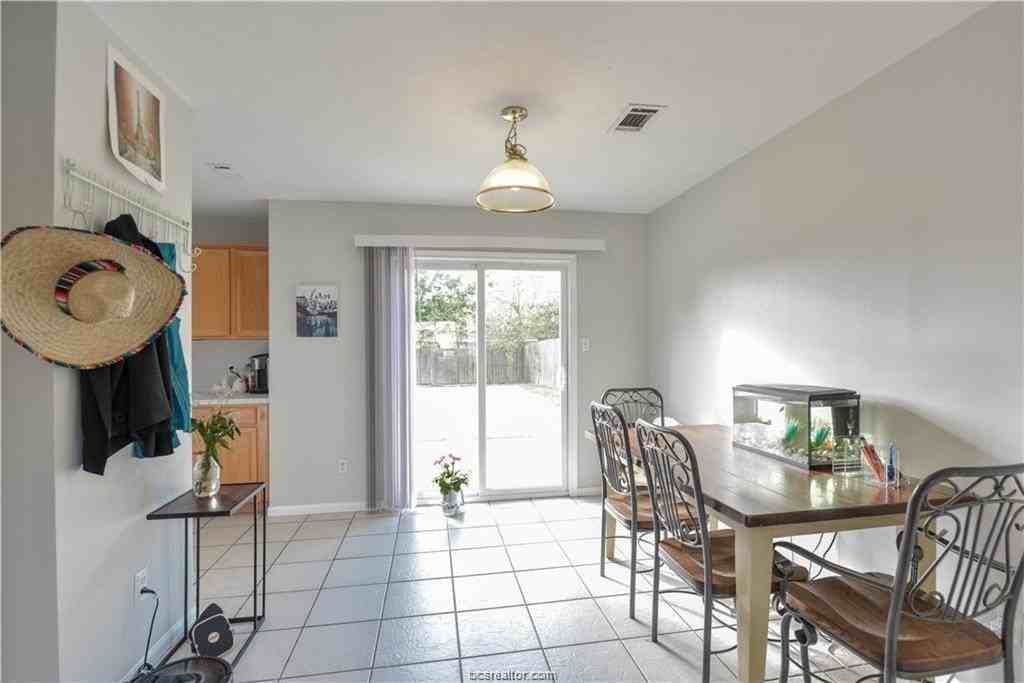 2427 Pintail Loop - Photo 7 of 20