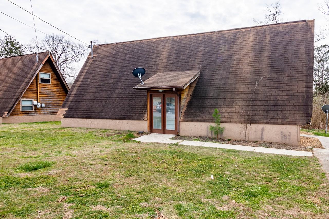 90 Park St #11 - Photo 4 of 30