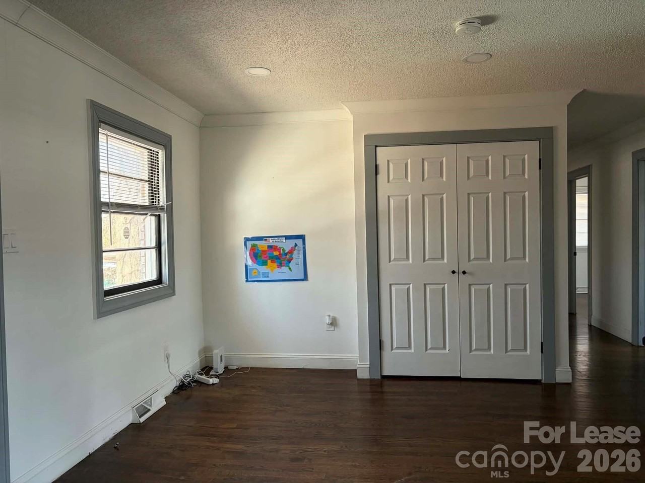 2015 Overhill Dr - Photo 7 of 13