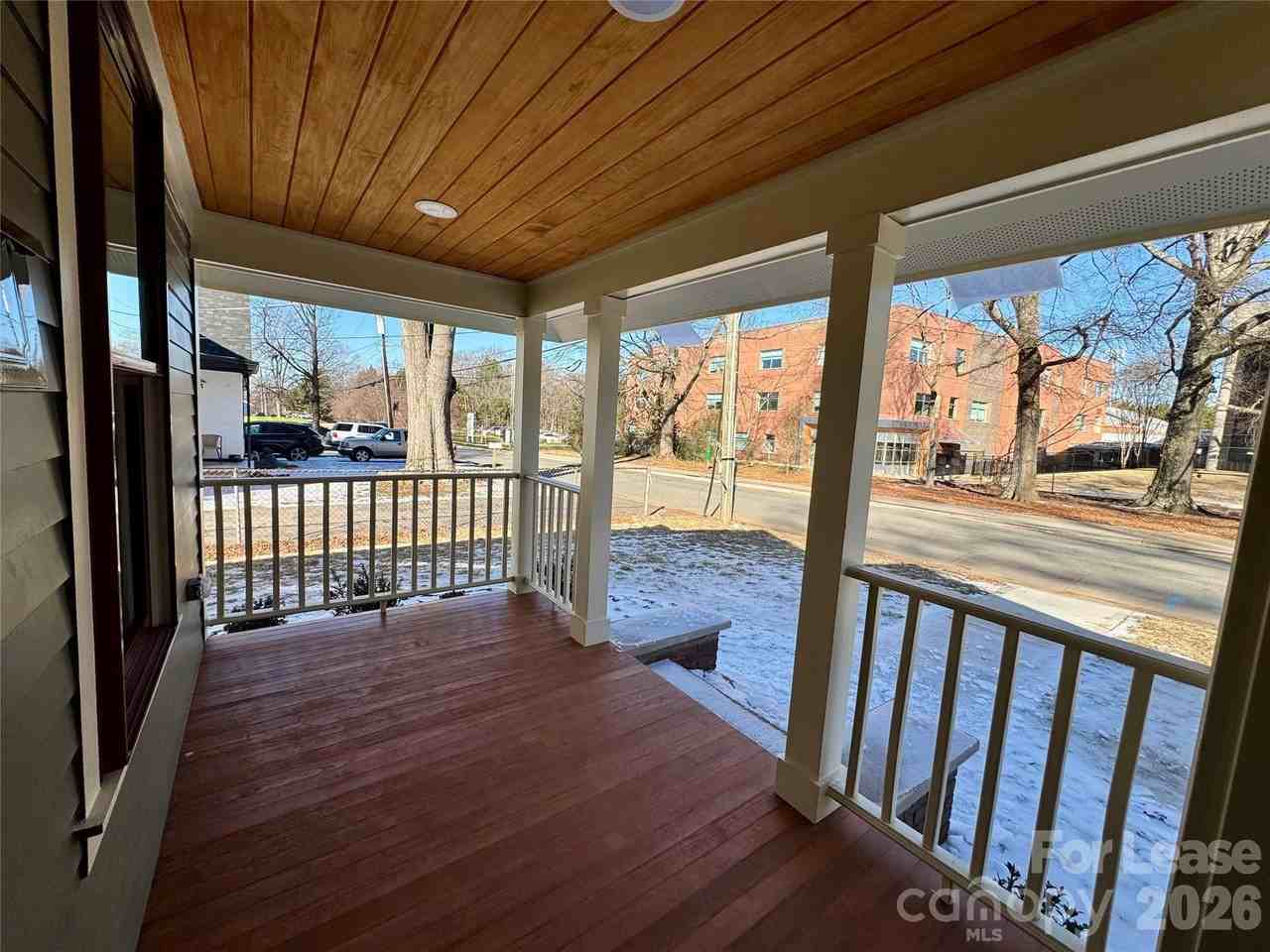 2301 Celia Ave - Photo 2 of 15