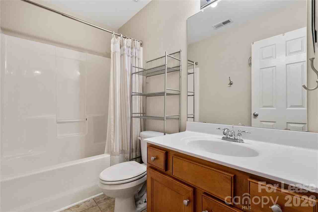 1459 Moss Creek Dr - Photo 4 of 24