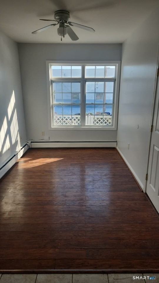 285 Waterview Ave #A - Photo 3 of 7