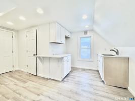 featured image of 44 Highview Ave #3