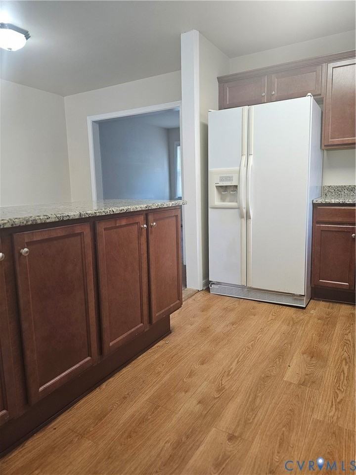 1207 Blue Jay Ln - Photo 7 of 14