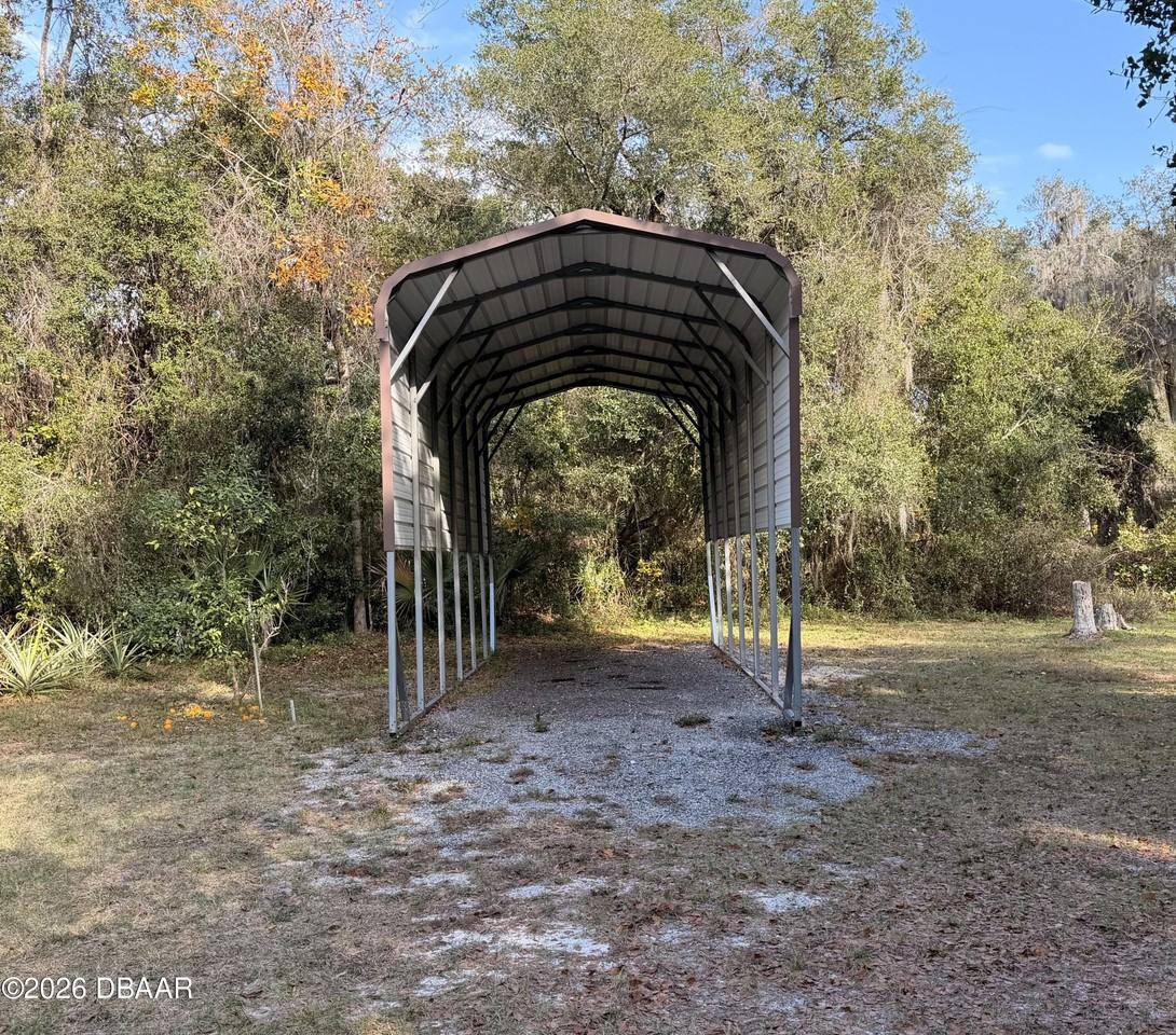 711 Freda Ln - Photo 4 of 45