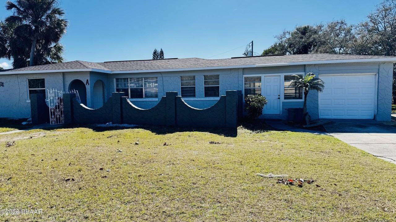 374 S Halifax Dr Unit B #B - Photo 3 of 24