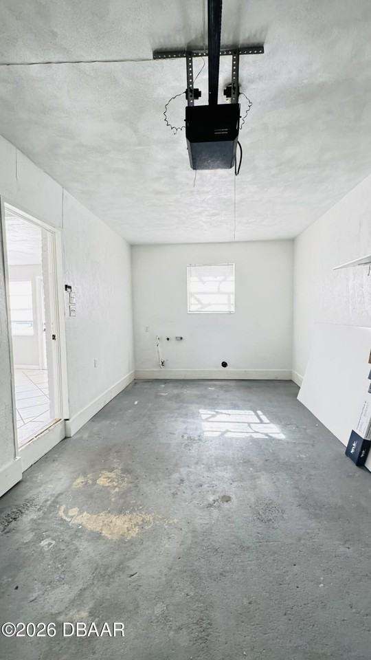 374 S Halifax Dr Unit B #B - Photo 5 of 24