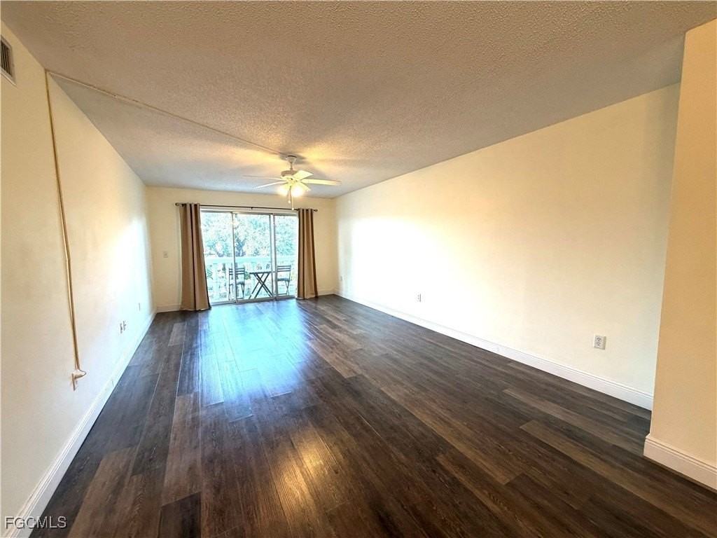 3704 Broadway Apt 216 #216 - Photo 4 of 18