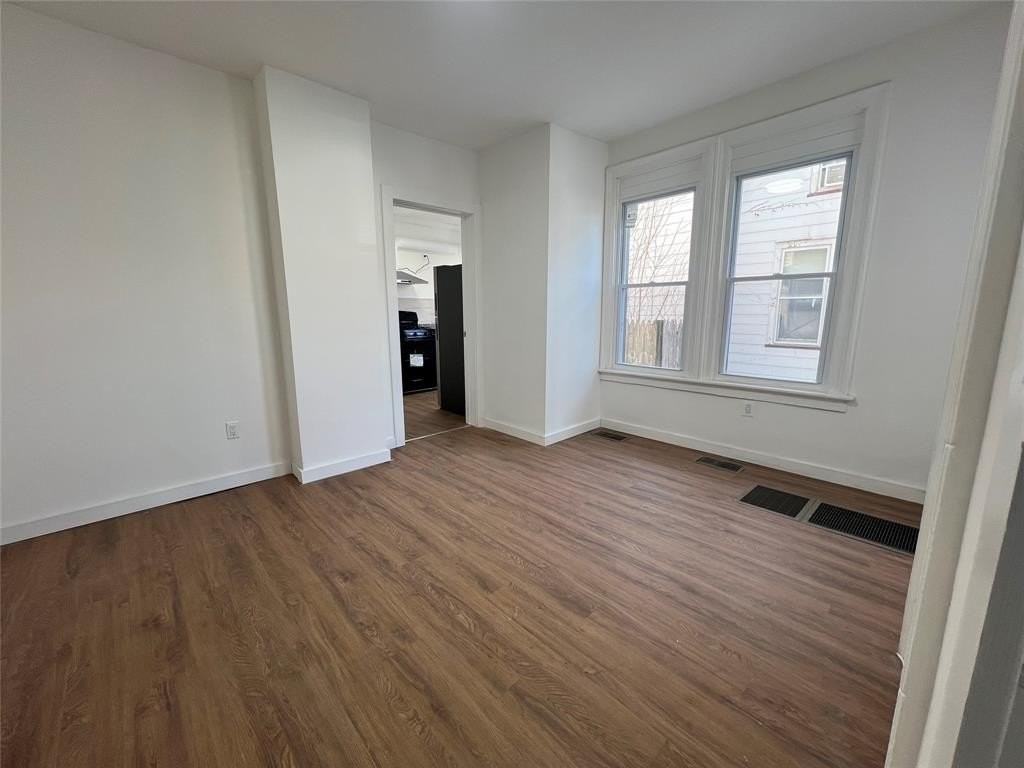 24 Robinson St #2 - Photo 3 of 6