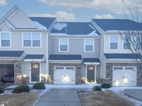 204 Roudwood Dr - Photo 1 of 1