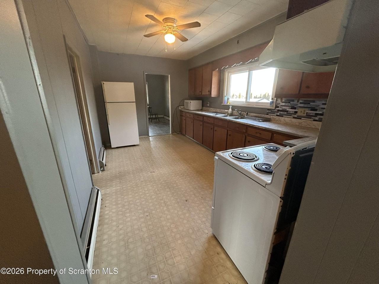 1849 Clearview St - Photo 3 of 6