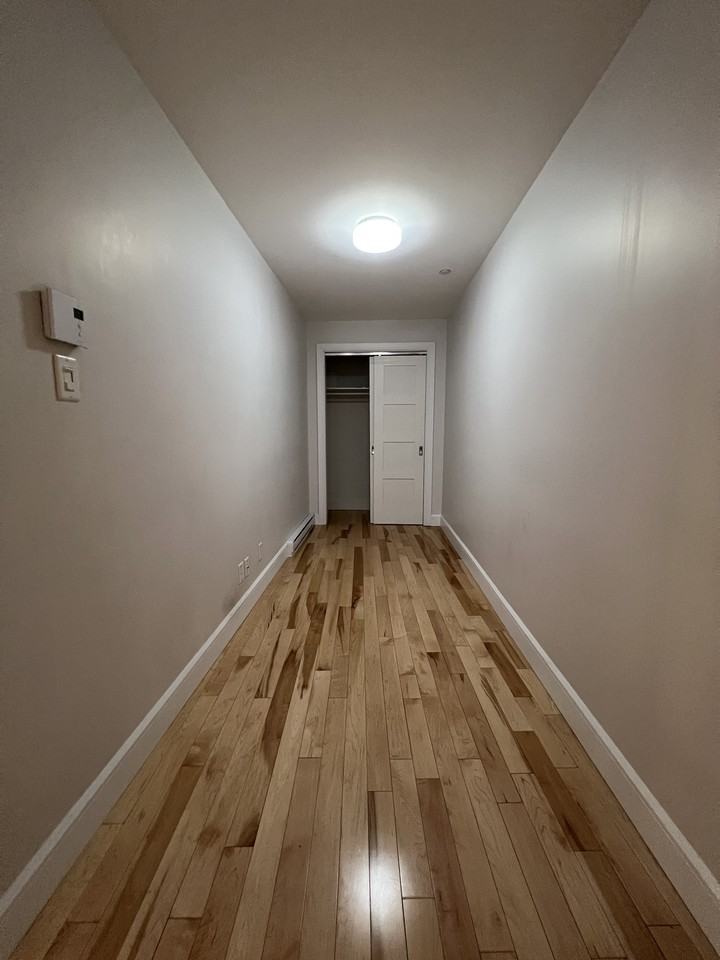 320-326 St-Paul W. & 359 Saint-Pierre - Photo 5 of 32