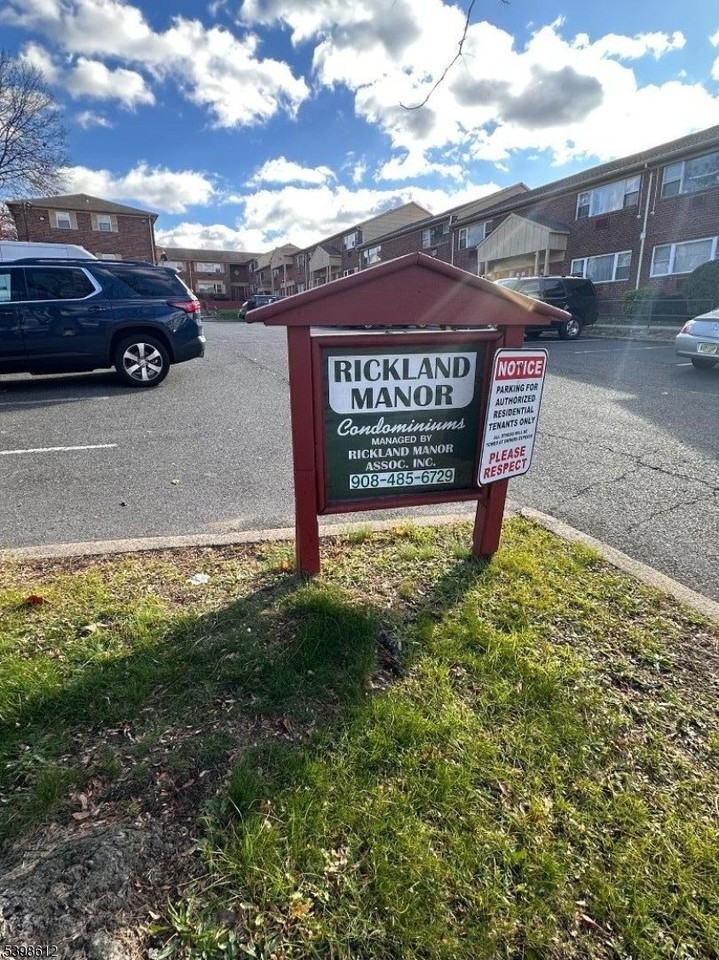 916 Stuyvesant Ave #W1 - Photo 2 of 17