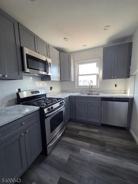 25 Oxford St #2 - Photo 2 of 5