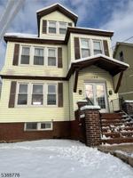 featured image of 129 Grumman Ave #2