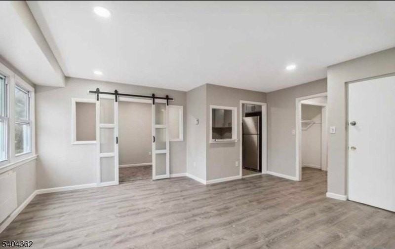 188 Park St - Photo 5 of 8