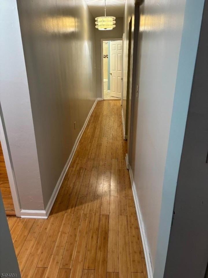 160 N 16th St - Photo 4 of 9