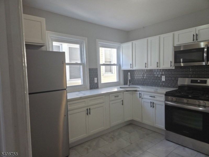 54 Arsdale Ter #2 - Photo 6 of 6