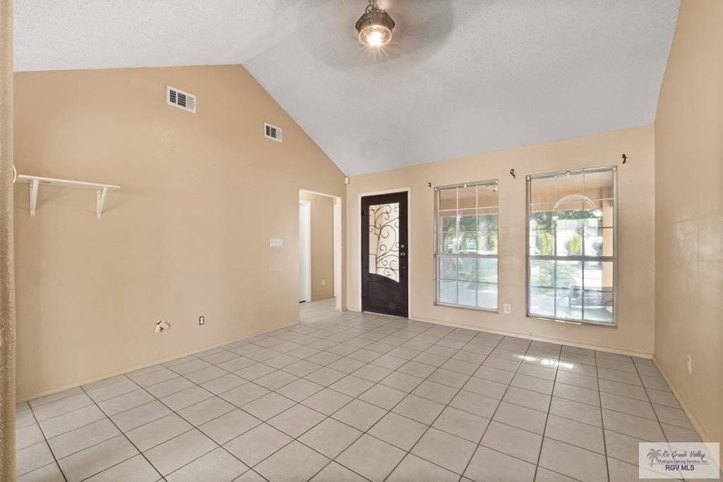 2751 Normandy St - Photo 3 of 18