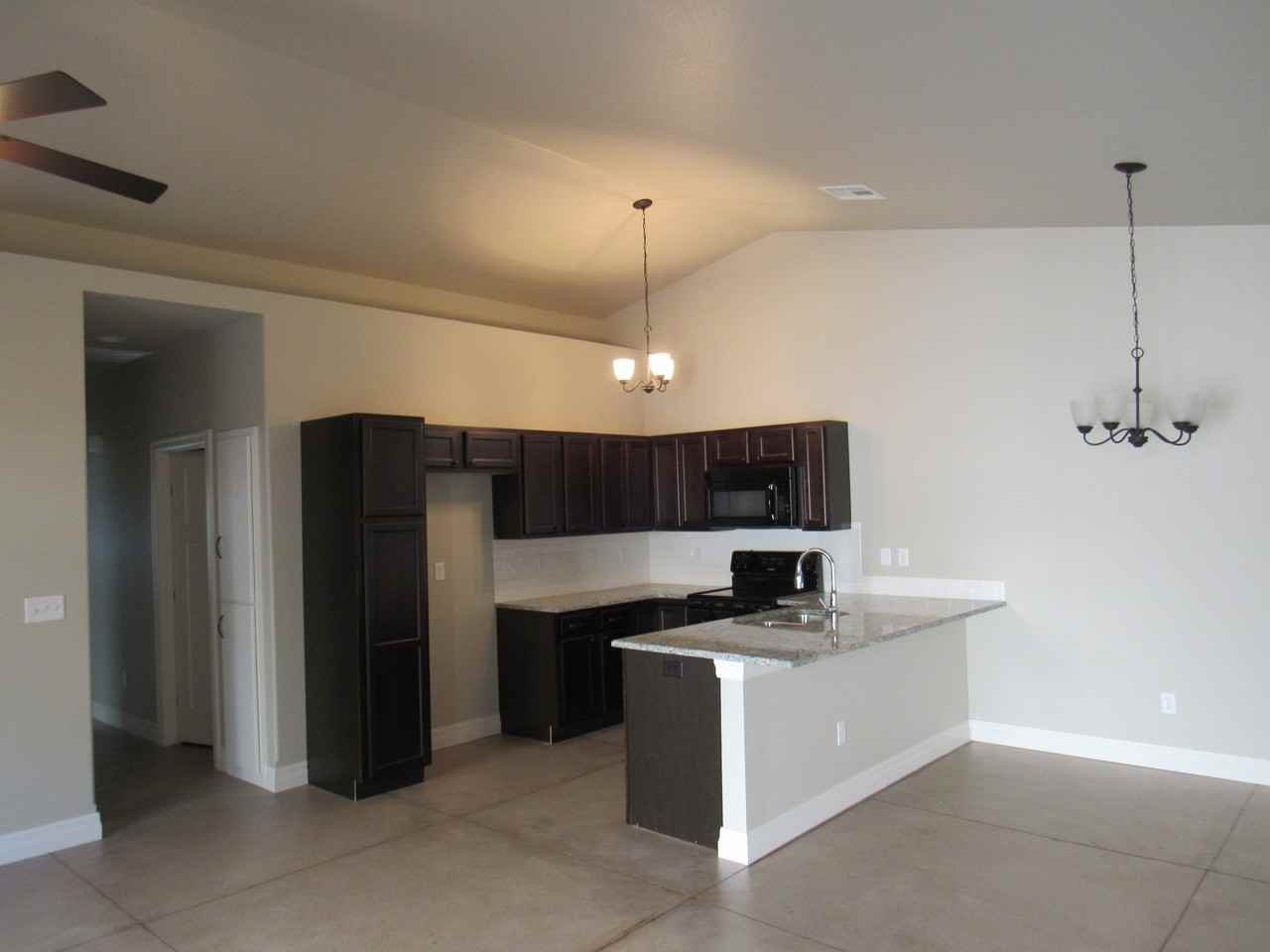 13602 W Hunters View St #1 - Photo 6 of 7