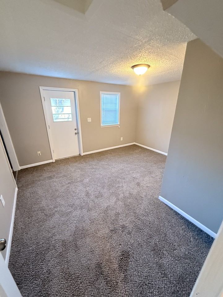 2703 Hull Ave #1 - Photo 5 of 19