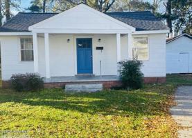 featured image of 473 Snow Hill St