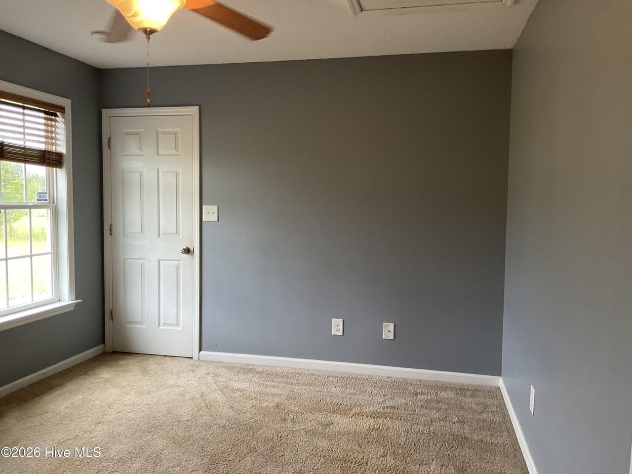 371 9 Mile Rd - Photo 4 of 7