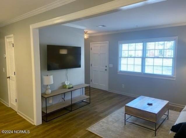 809 Shakespeare Dr - Photo 6 of 35