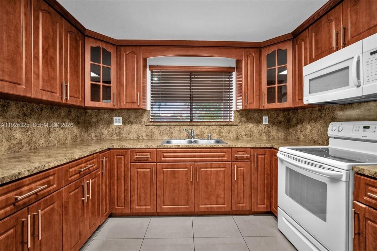 5631 W 28th Ave #1 - Photo 7 of 40