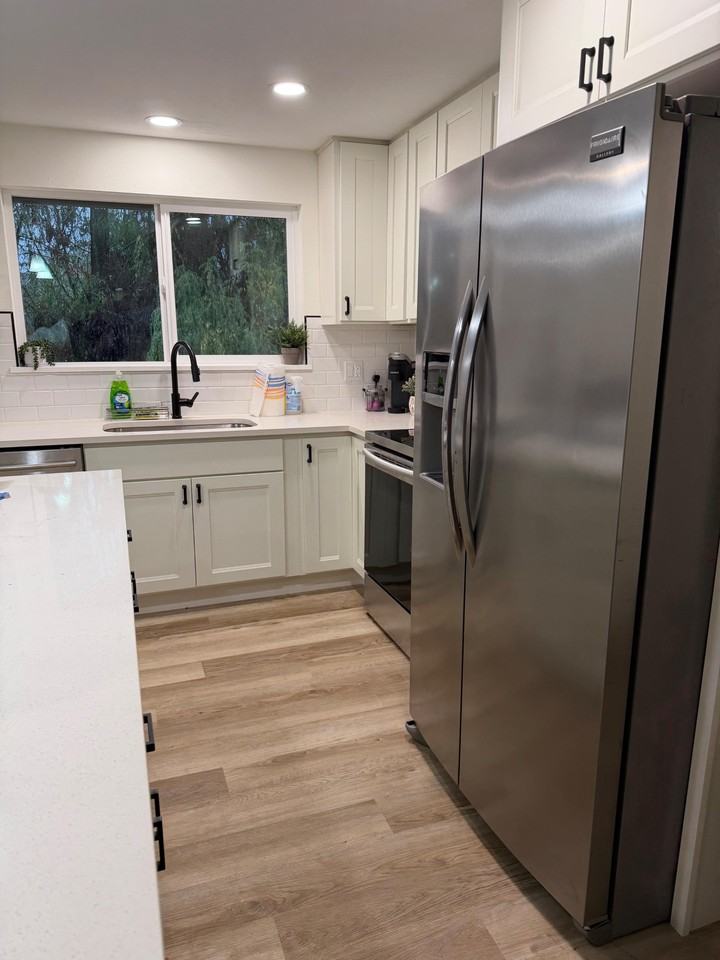 Sw Willow Creek Dr - Photo 3 of 26