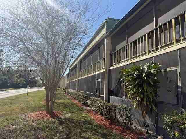 4113 Nw 88th Ave #203 - Photo 6 of 19