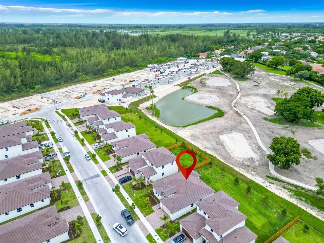 2960 Se 23rd Ave #2960 - Photo 4 of 27