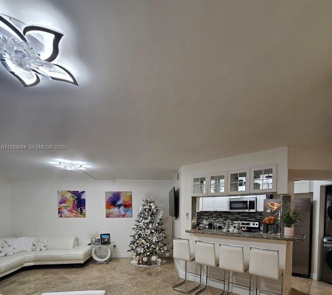 9781 Sw 138th Ave #DB1R - Photo 7 of 16