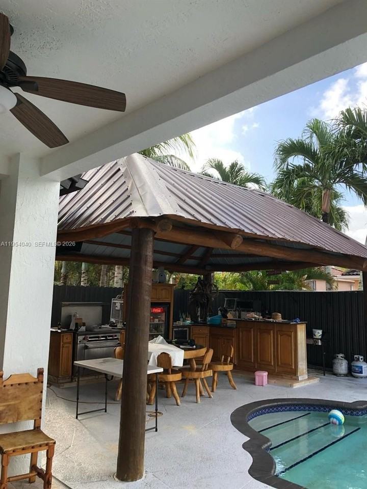 15978 Sw 148th Ter - Photo 7 of 7