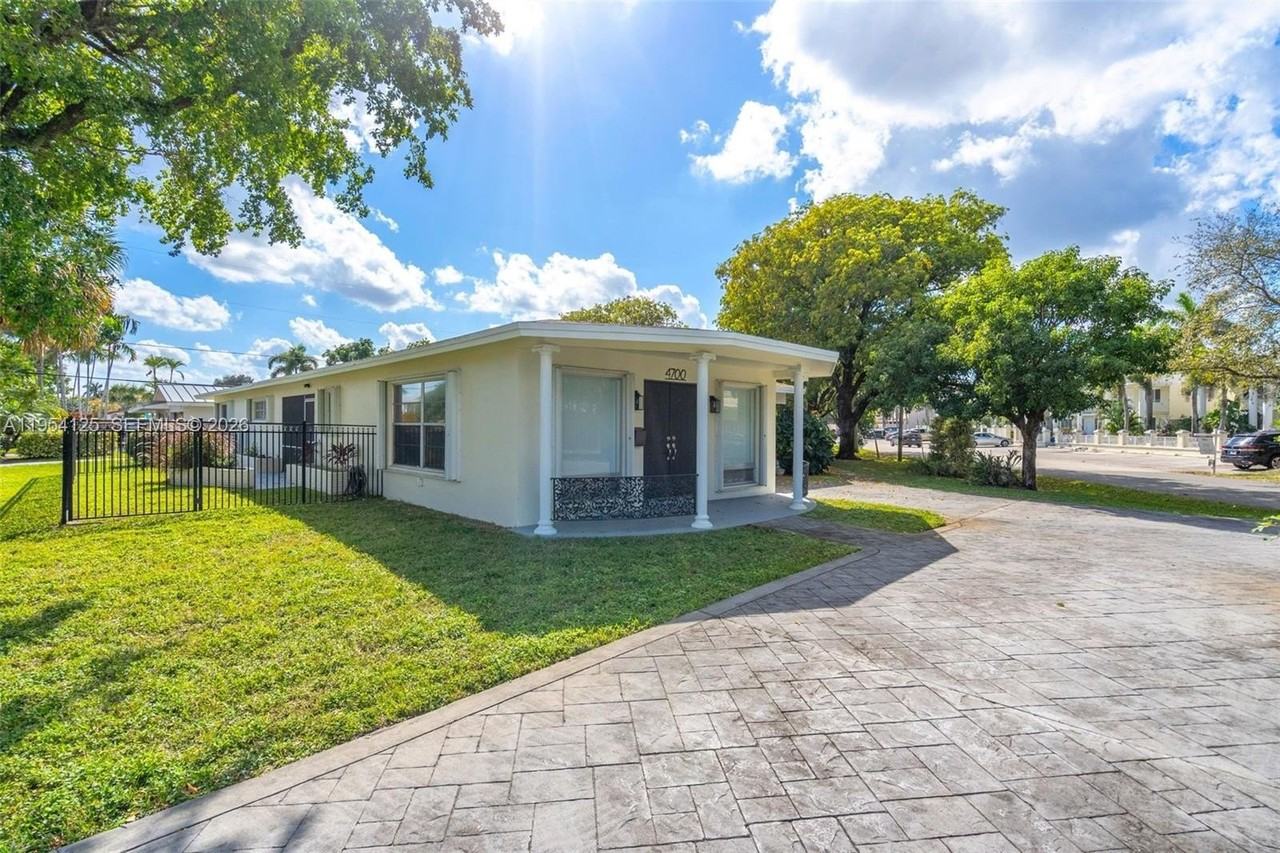 4700 Ne 21st Ave #4700 - Photo 4 of 32