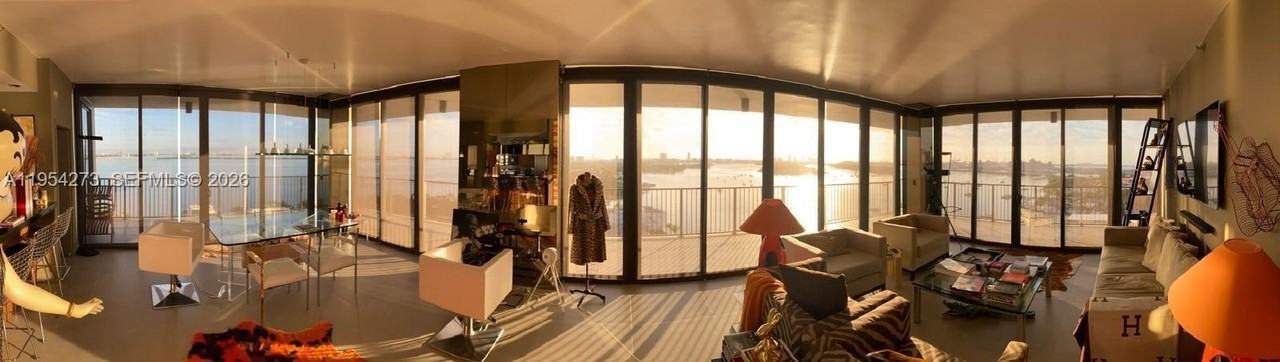 1000 Venetian Way #1501 - Photo 2 of 33