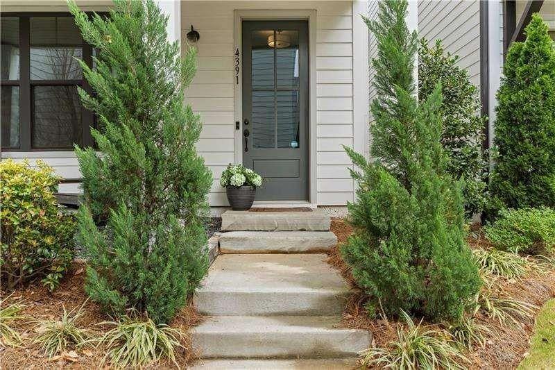 4391 Gillon Cir Se - Photo 2 of 50