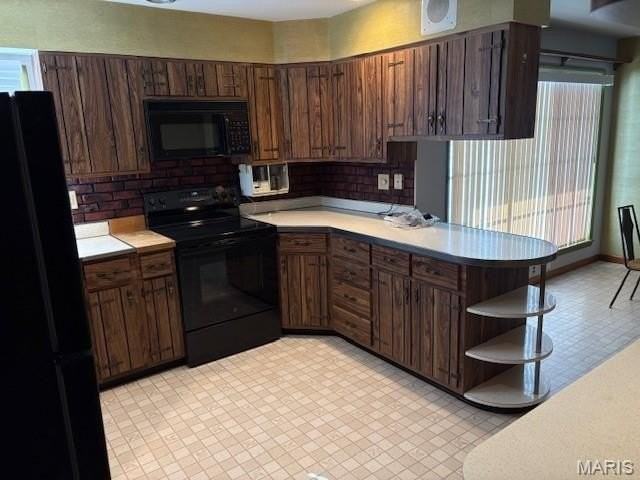 418 N Service Rd - Photo 4 of 18