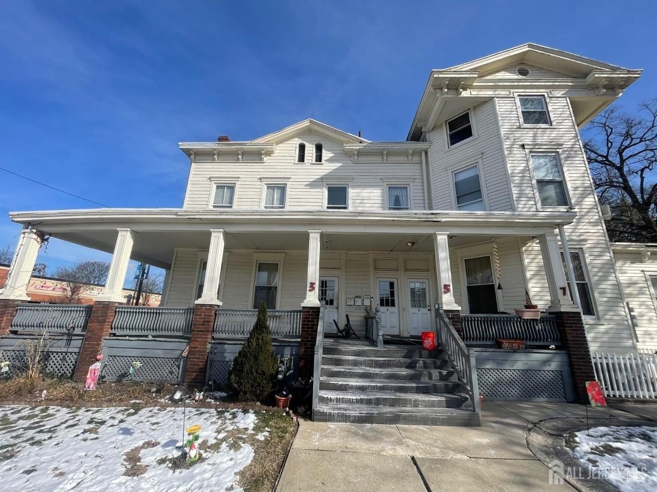 3 S Adelaide Ave - Photo 7 of 11